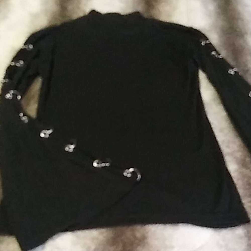 High neck bell sleeve chain sweater